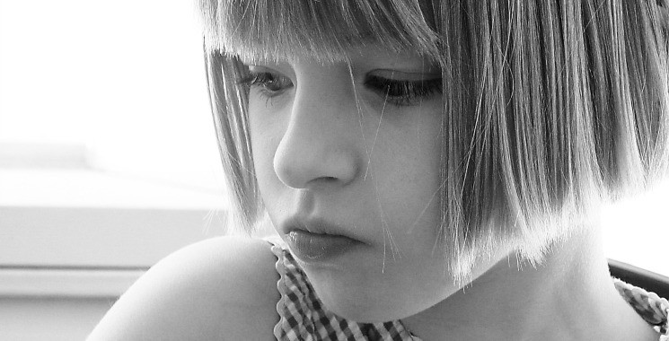 Report_Child_Abuse_DCS_Slider