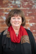 Image of Laura Todd