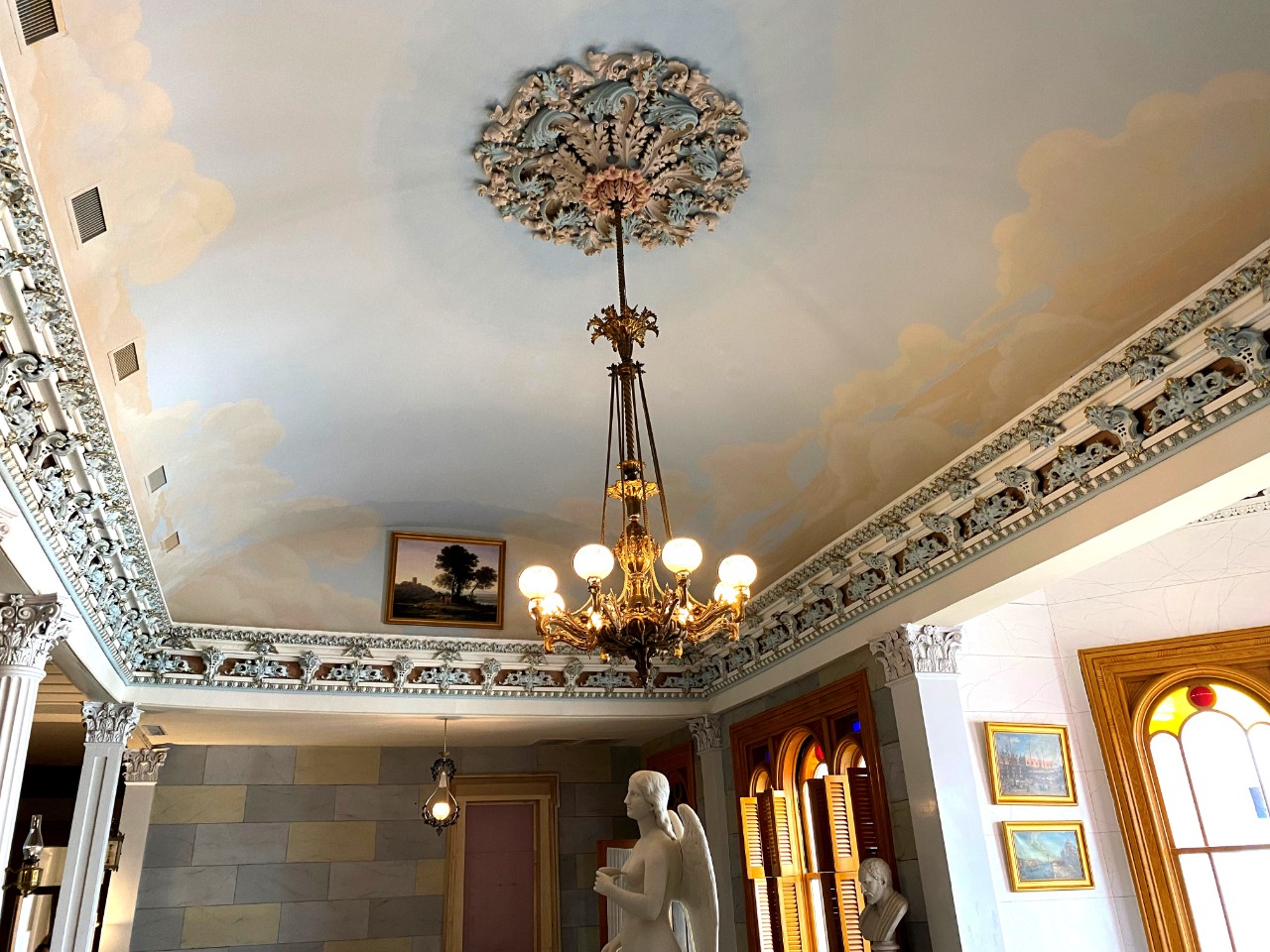 Belmont Mansion