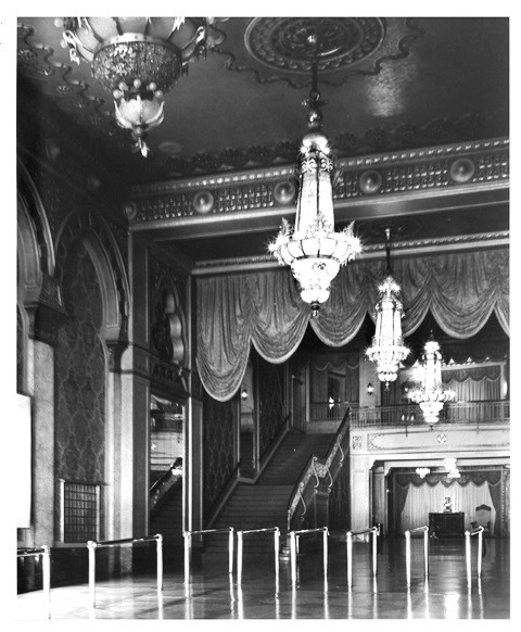 Image of Knoxville's Tennessee Theater